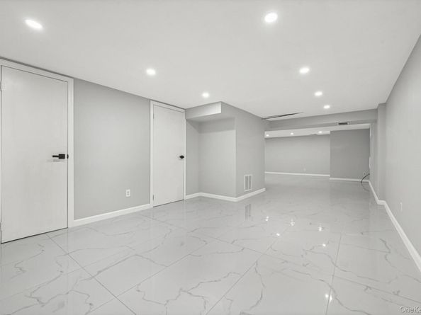 312 Coventry Road S, West Hempstead NY 11552