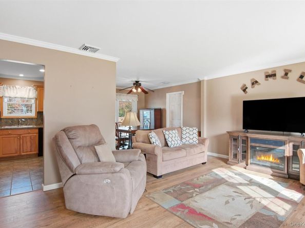 143 Jamaica Avenue, Medford NY 11763