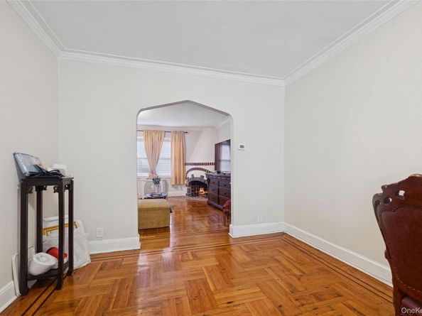 131-18 226th Street, Laurelton NY 11413