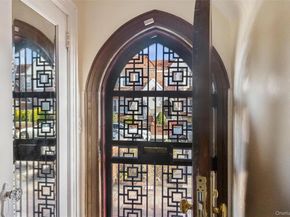 131-18 226th Street, Laurelton NY 11413