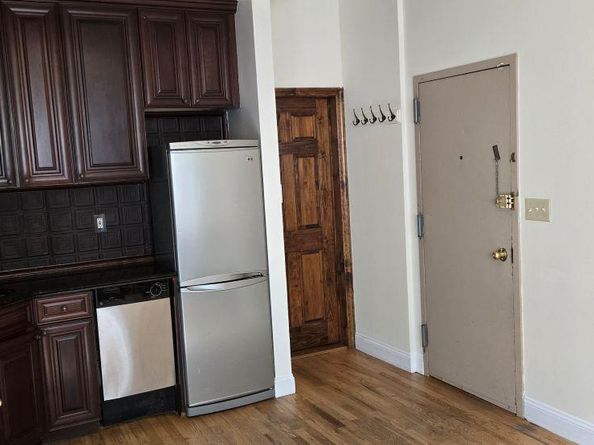 235 W 137th Street 1F, New York (Manhattan) NY 10030