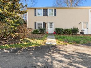 1800 Sound Avenue, Mattituck NY 11952