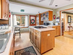 1800 Sound Avenue, Mattituck NY 11952