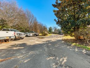 1800 Sound Avenue, Mattituck NY 11952