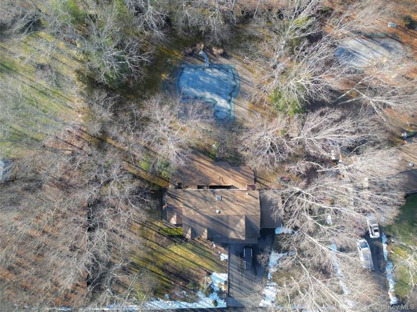 35 Hastings Drive, Ridge NY 11961