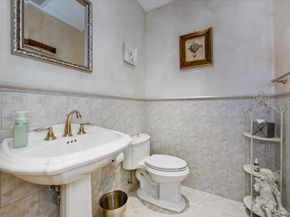 165 Peninsula Drive, Babylon NY 11702