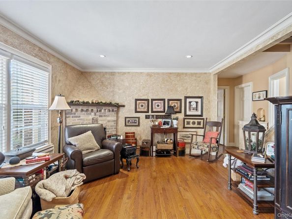 126 Oakland Avenue, West Hempstead NY 11552