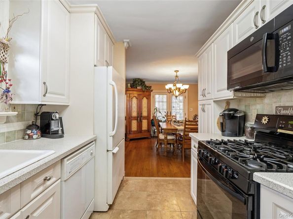 126 Oakland Avenue, West Hempstead NY 11552