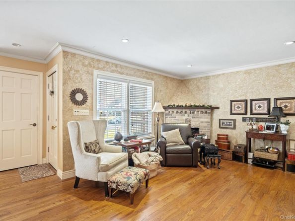 126 Oakland Avenue, West Hempstead NY 11552