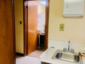 10922 Myrtle Avenue, Richmond Hill North NY 11418