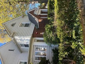 10922 Myrtle Avenue, Richmond Hill North NY 11418