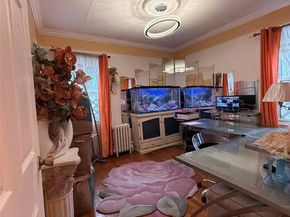 11546 Van Wyck Expressway, Jamaica NY 11420