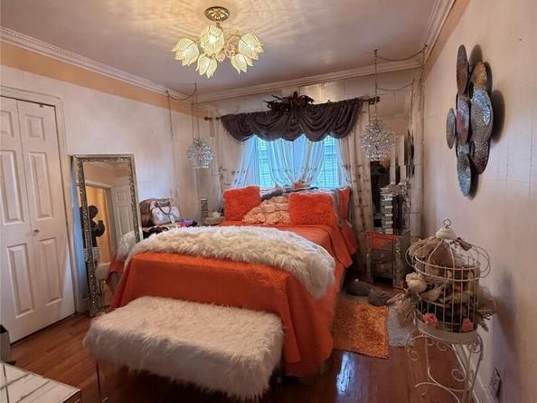 11546 Van Wyck Expressway, Jamaica NY 11420
