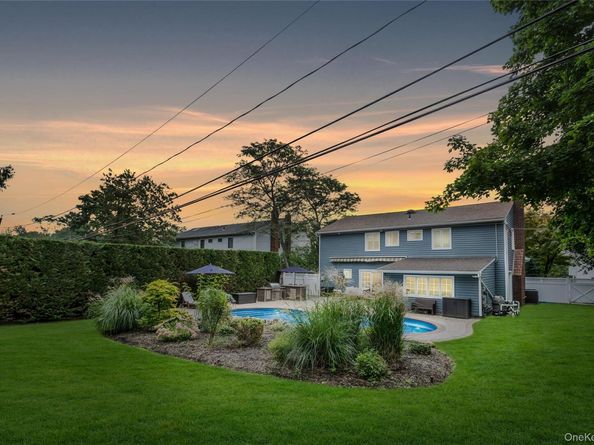 8 Lois Lane, Old Bethpage NY 11804