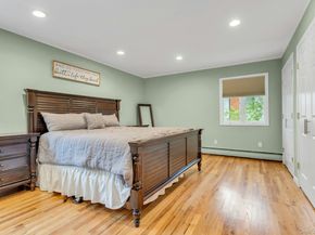 8 Lois Lane, Old Bethpage NY 11804