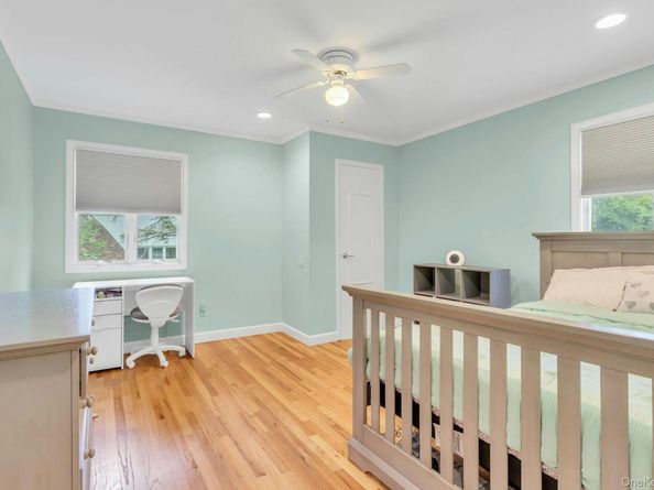 8 Lois Lane, Old Bethpage NY 11804
