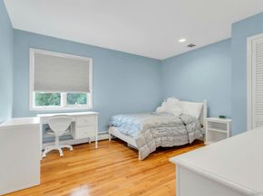 8 Lois Lane, Old Bethpage NY 11804