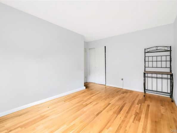 14 Fieldstone Drive 340, Hartsdale NY 10530