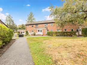 14 Fieldstone Drive 340, Hartsdale NY 10530