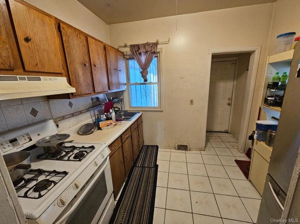 13222 101st Avenue, Richmond Hill S. NY 11419
