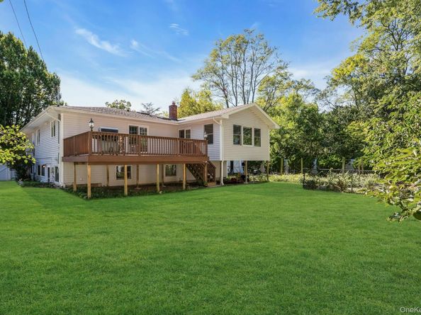 33 Pittoni Drive, Commack NY 11725