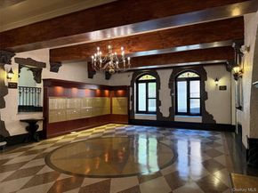 10 Nosband Avenue 3A, White Plains NY 10605