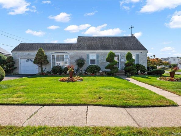 3520 Mallard Road, Levittown NY 11756