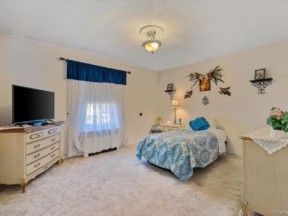 3520 Mallard Road, Levittown NY 11756