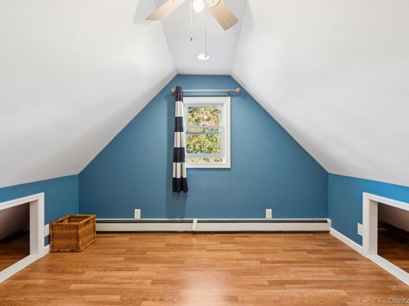 323 Barwick Boulevard, Mineola NY 11501