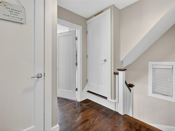 305 W 259th Street, Bronx NY 10471