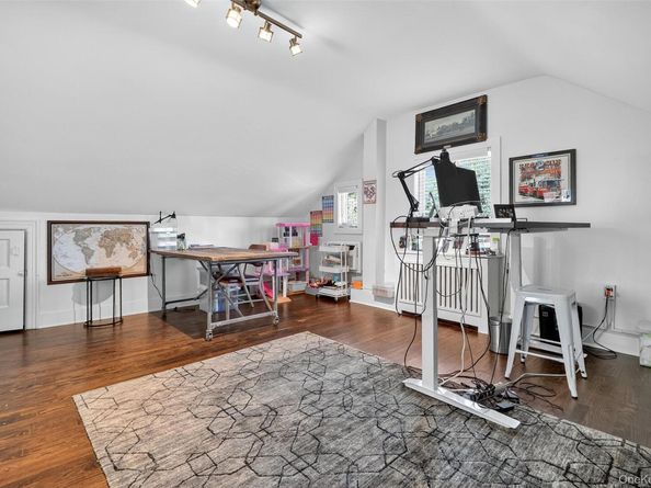 305 W 259th Street, Bronx NY 10471