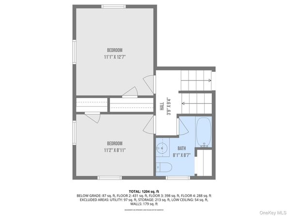 1029 N Niagara Avenue, Lindenhurst NY 11757