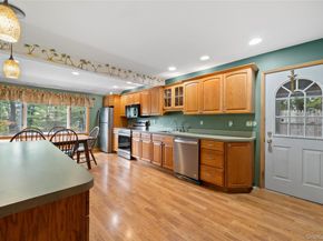 23 Oakland Avenue, Rocky Point NY 11778
