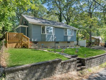 23 Oakland Avenue