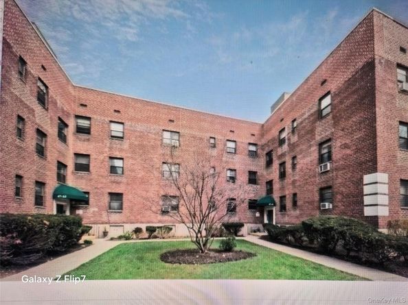 215-09 47th Road Bayside Road 2C, Bayside NY 11361