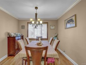 225 Park Avenue, Williston Park NY 11596