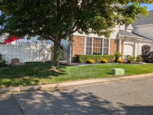 1 Casey Lane, Middle Island NY 11953