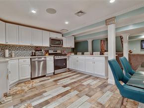 19319 109th Road, Hollis NY 11412
