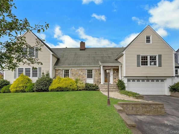 95 Clarence Road, Scarsdale NY 10583