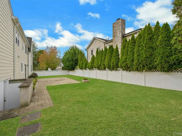 95 Clarence Road, Scarsdale NY 10583