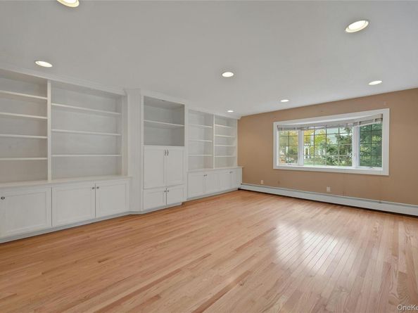 95 Clarence Road, Scarsdale NY 10583