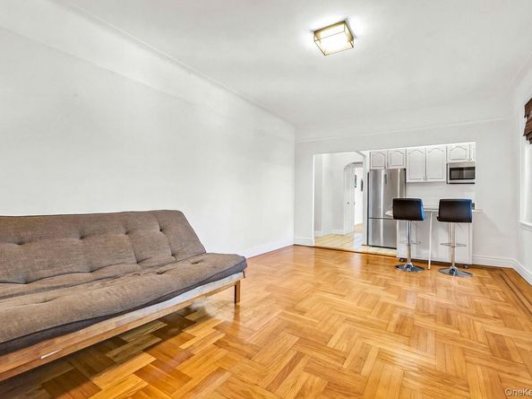 76-66 Austin Street 6F, Forest Hills NY 11375