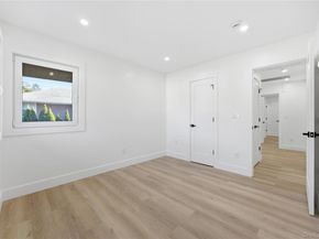 5 Orient Court, Westbury NY 11590