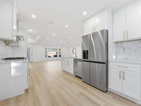 5 Orient Court, Westbury NY 11590