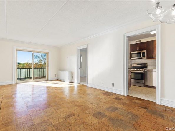 470 Halstead Avenue 5E, Harrison NY 10583