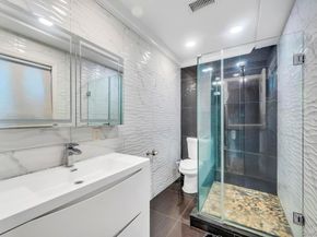 2 Valley Greens Drive, Valley Stream NY 11581