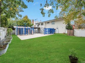 2 Valley Greens Drive, Valley Stream NY 11581