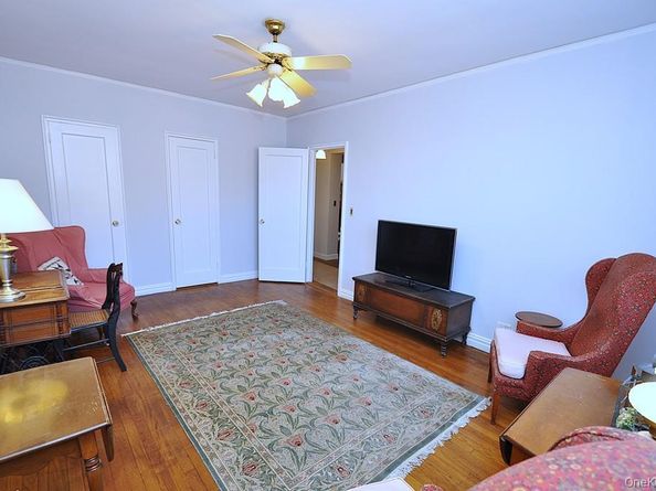 949 Palmer Road 6H, Bronxville NY 10708