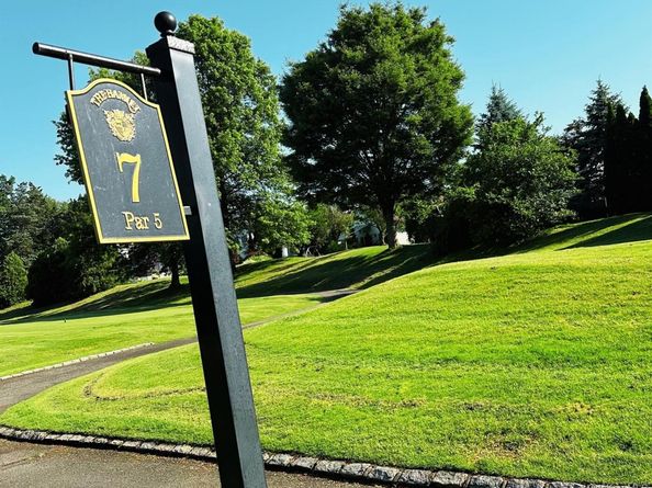 89 Hamlet Drive, Commack NY 11725