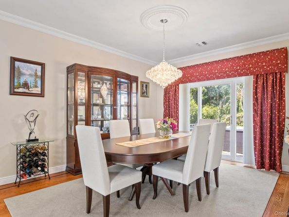 89 Hamlet Drive, Commack NY 11725